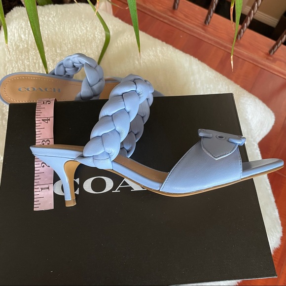 ‼️ SOLD‼️ Coach Mollie Sandals/ kitten heels ✨✨ - Picture 12 of 15